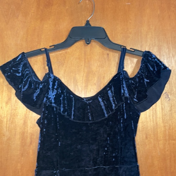 •AMERICAN EAGLE OUTFITTERS•NAVY RUFFLE VELVET/VELOUR SPAGHETTI STRAP DRESS MED - Picture 3 of 8
